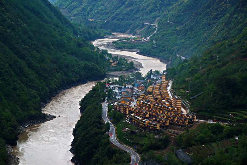 【脱贫万张图片】贡山县普拉底乡腊咱村的新家园_云南网